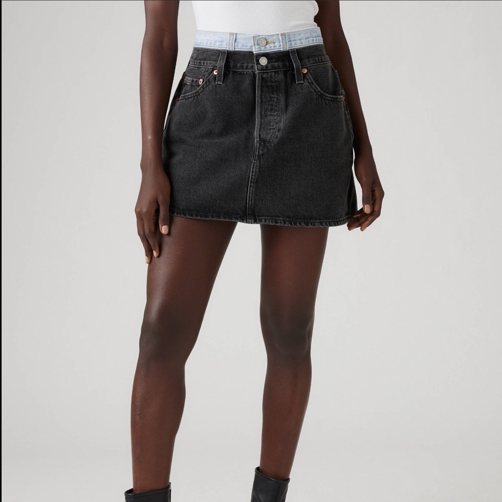 Levi's 501 High Rise Black Denim Mini Skirt Button Fly Size 27